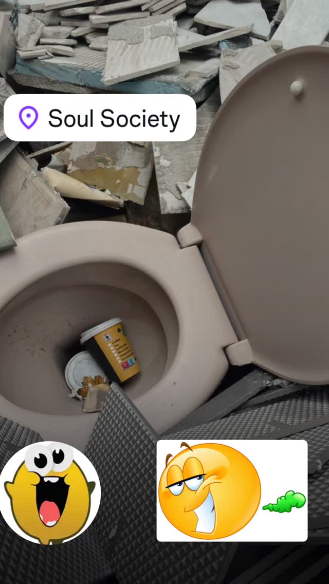 Toilet 4